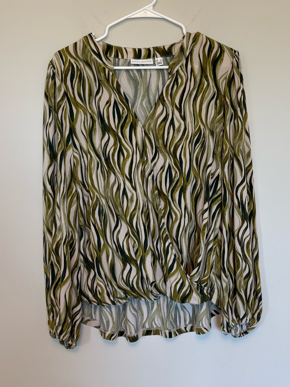 Susan Graver Olive Green Abstract Swirl V-Neck Long Sleeve Blouse Size Large